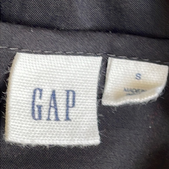 Gap Black Eyelet Sleeve Top - Picture 6 of 6